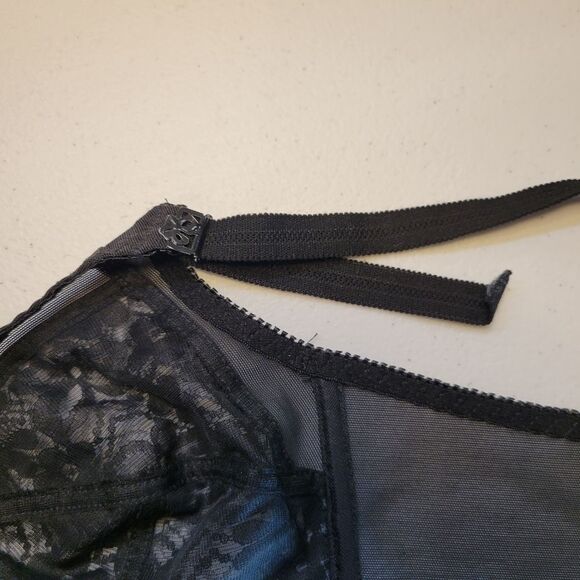 KIKI Vintage Black Lace Bralet Bra 38B - Picture 7 of 11